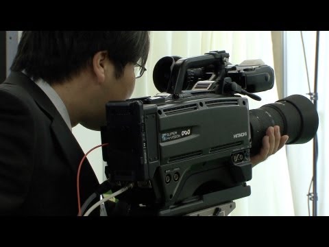 Click here to read First Ultra High Def Shoulder Mount Camera Brings 8K Ridiculousness Closer to Reality